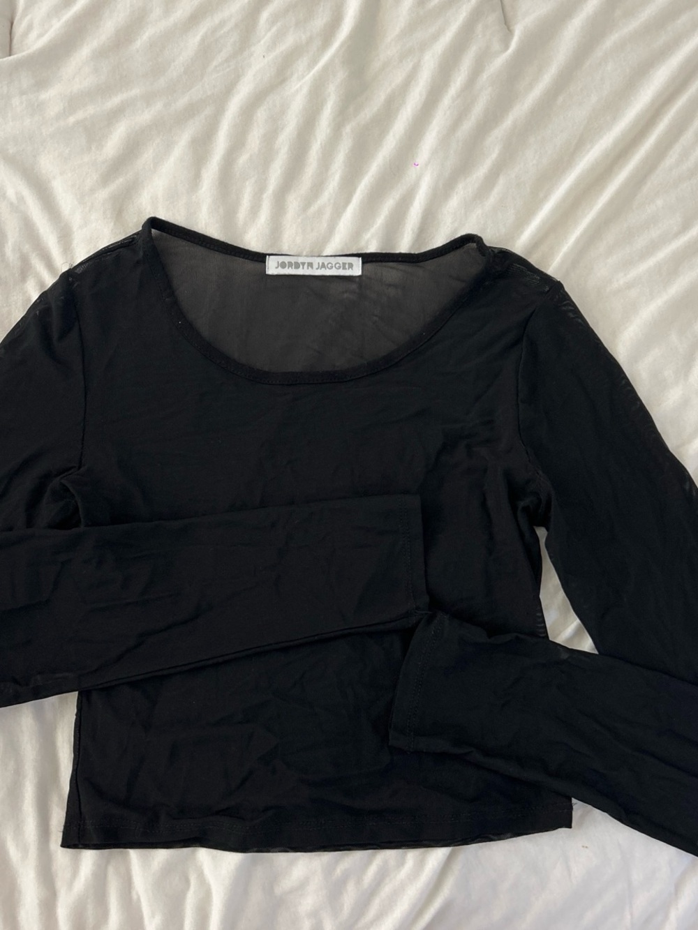 Black Long-Sleeve Scoop Neck Tee